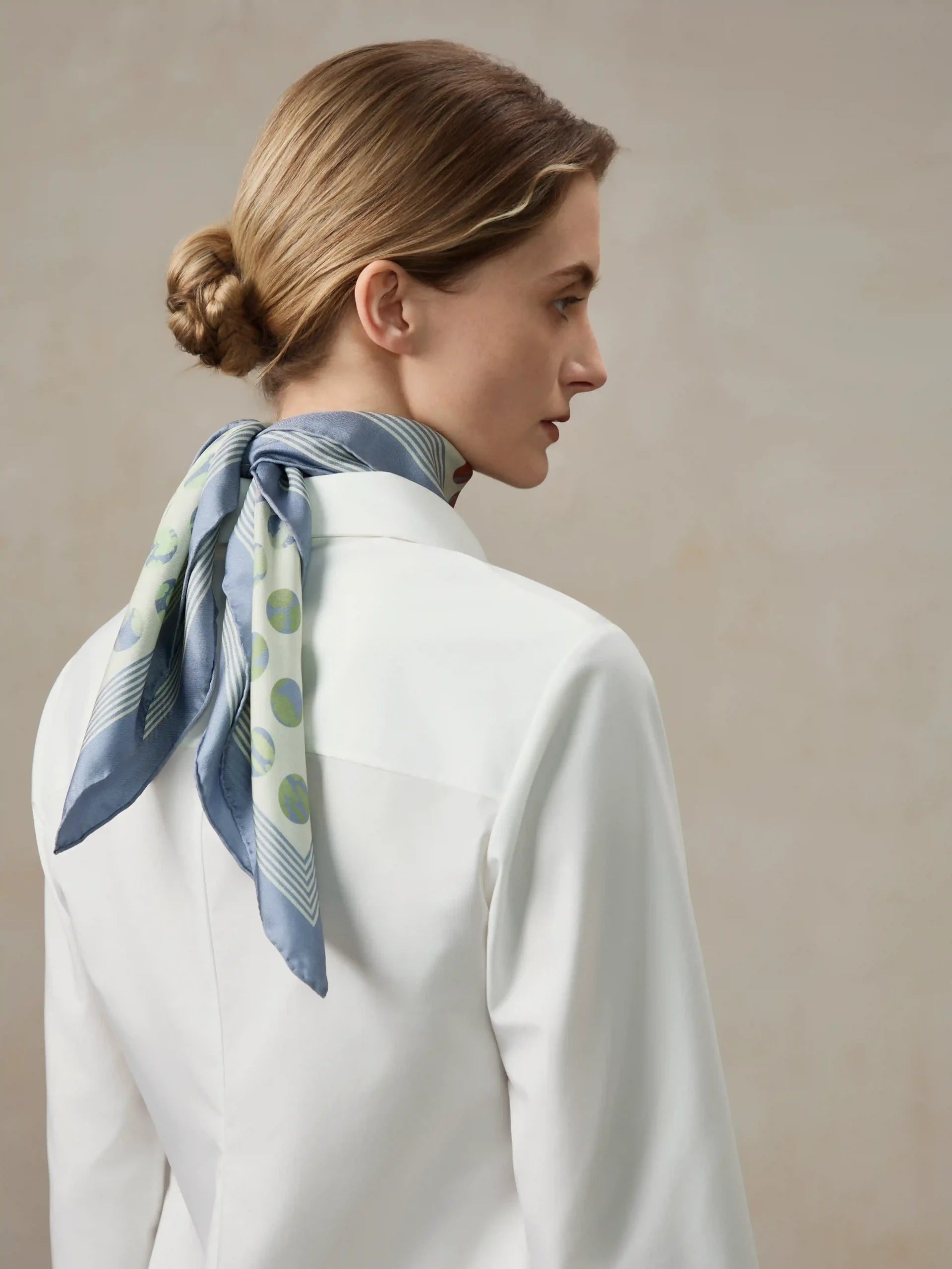 Printed abstract floral silk twill square image 4