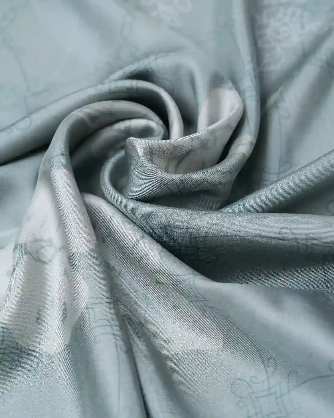 Garden Veil Double-Face Silk square scarf 90